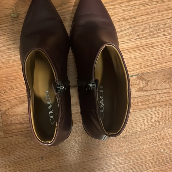 Coach Montana size 6.5 Oxbloox- great to like new condition - Picture 4 of 6